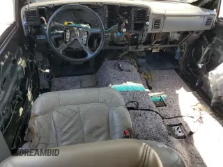 2002 Chevrolet Suburban LT with VIN 1GNFK16T32J242667, listed as a Copart auction lot 57413185 with Not provided miles and Salvage title. Bid and sale history available at DreamBid. Image 8.
