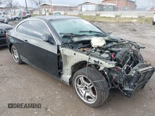 2008 BMW 3 Series 328xi z VIN WBAWC33568PD08951, wystawiony jako IAAI lot #41572838 z przebiegiem Nie podano mil oraz . Historia ofert i sprzedaży dostępna na DreamBid. Obrazek 1.