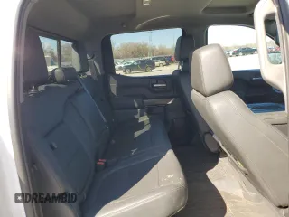 2022 GMC Sierra 1500 SLT z VIN 3GTU9DED8NG185539, wystawiony jako Copart lot #48722825 z przebiegiem 59 266 mil mil oraz Szkoda całkowita • Salvage title. Historia ofert i sprzedaży dostępna na DreamBid. Obrazek 10.