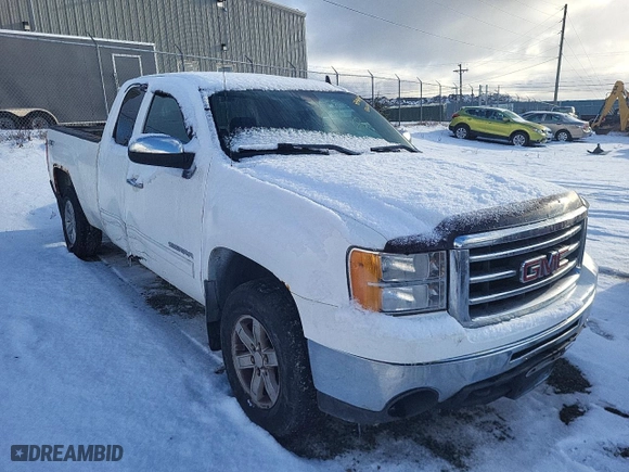 2013 GMC Sierra 1500 SLE with VIN 1GTR2VEA6DZ266074, listed as a Copart auction lot 88645005 with 0 mi miles and Salvage Title. Bid and sale history available at carsss.com. Image 4.