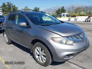 2011 Nissan Murano LE with VIN JN8AZ1MU8BW064756, listed as a IAAI auction lot 41967871 with 183,378 mi miles and . Bid and sale history available at carsss.com. Image 1.