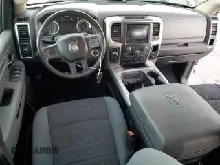2019 Ram 1500 Warlock z VIN 1C6RR7LT7KS655282, wystawiony jako Copart lot #79073404 z przebiegiem 79 297 mil mil oraz Szkoda całkowita • Salvage title. Historia ofert i sprzedaży dostępna na DreamBid. Obrazek 8.