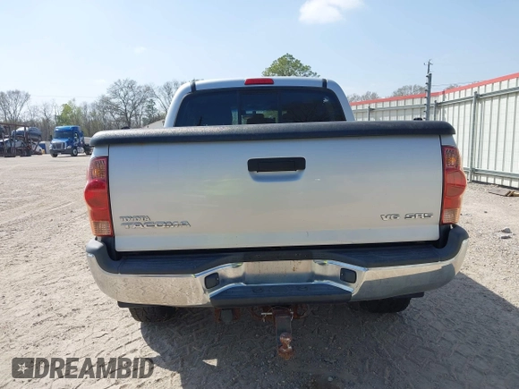 2007 Toyota Tacoma z VIN 5TELU42N47Z455347, wystawiony jako IAAI lot #41730034 z przebiegiem 154 633 mil mil oraz . Historia ofert i sprzedaży dostępna na DreamBid. Obrazek 16.