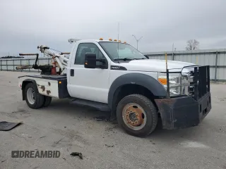 2014 Ford F-550 XL with VIN 1FDUF5HT8EEB42730, listed as a Copart auction lot 42031355 with 60,863 mi miles and Clean Title. Bid and sale history available at carsss.com. Image 4.