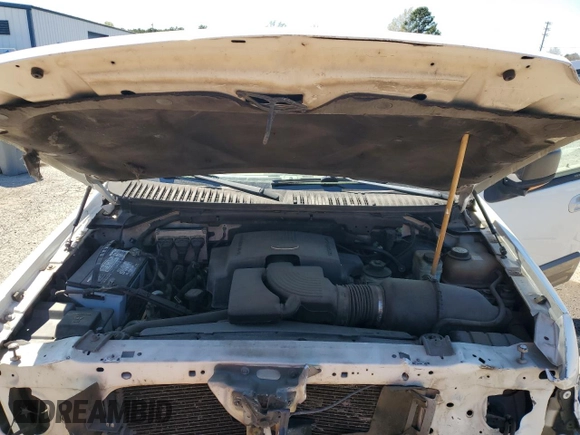 2004 Ford Expedition Eddie Bauer with VIN 1FMFU17L44LB81320, listed as a Copart auction lot 49893975 with 331,830 mi miles and Salvage Title. Bid and sale history available at carsss.com. Image 14.