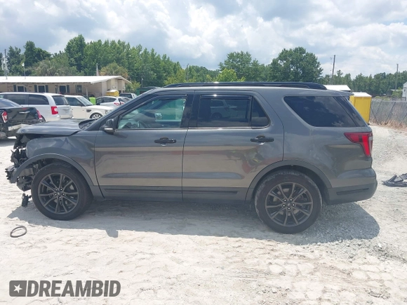 2018 Ford Explorer Sport z VIN 1FM5K8GTXJGA51668, wystawiony jako IAAI lot #42549282 z przebiegiem 86 550 mil mil oraz . Historia ofert i sprzedaży dostępna na DreamBid. Obrazek 15.
