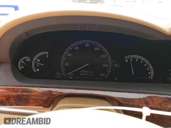 2009 Mercedes-Benz S 550 z VIN WDDNG86X59A272951, wystawiony jako Copart lot #51121735 z przebiegiem 107 619 mil mil oraz Szkoda całkowita • Salvage title. Historia ofert i sprzedaży dostępna na DreamBid. Obrazek 9.