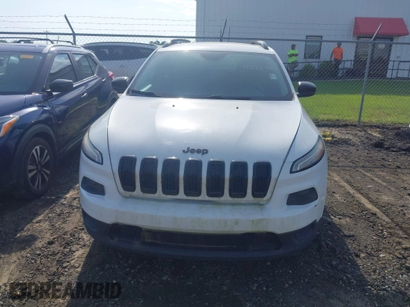 2016 Jeep Cherokee Altitude with VIN 1C4PJLABXGW323881, listed as a IAAI auction lot 42289189 with 147,631 mi miles and . Bid and sale history available at DreamBid. Image 12.