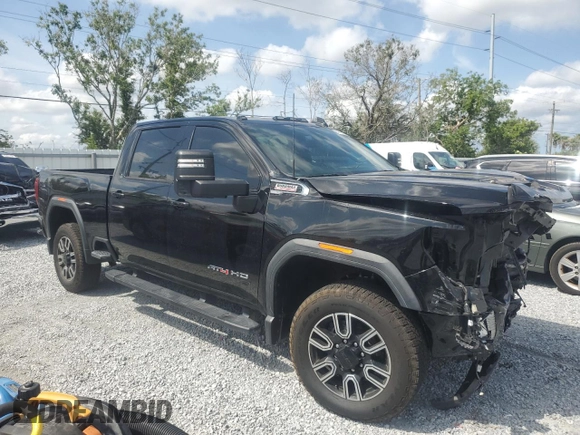 2020 GMC Sierra 2500HD AT4 z VIN 1GT49PEY0LF116721, wystawiony jako Copart lot #55970715 z przebiegiem 45 597 mil mil oraz Szkoda całkowita • Salvage title. Historia ofert i sprzedaży dostępna na DreamBid. Obrazek 4.