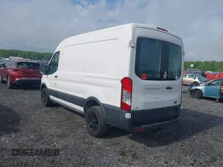 2016 Ford Transit Cargo z VIN 1FTYR1CM0GKA79178, wystawiony jako IAAI lot #42162617 z przebiegiem 227 431 mil mil oraz . Historia ofert i sprzedaży dostępna na DreamBid. Obrazek 3.