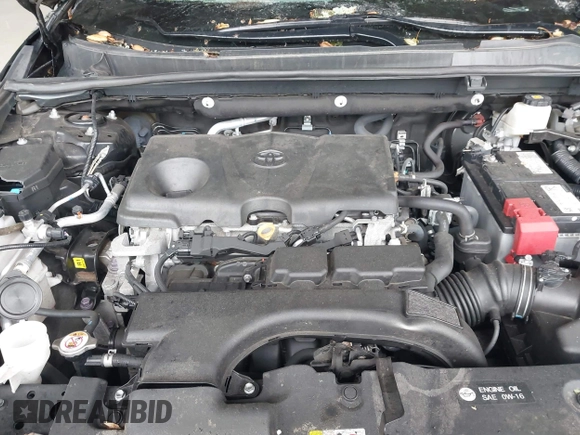 2021 Toyota RAV4 XLE Premium z VIN 2T3A1RFV0MW145999, wystawiony jako IAAI lot #42234472 z przebiegiem 57 424 mil mil oraz . Historia ofert i sprzedaży dostępna na DreamBid. Obrazek 10.