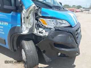 2023 Ram ProMaster Cargo with VIN 3C6LRVBG8PE548461, listed as a IAAI auction lot 42176460 with 32,791 mi miles. Bid and sale history available at carsss.com. Image 6.