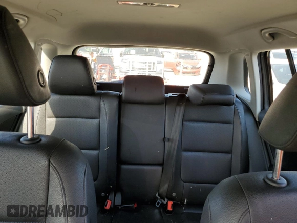 2017 Volkswagen Tiguan S with VIN WVGBV7AX1HK017920, listed as a Copart auction lot 55531125 with 126,129 mi miles and Clean Title. Bid and sale history available at DreamBid. Image 10.