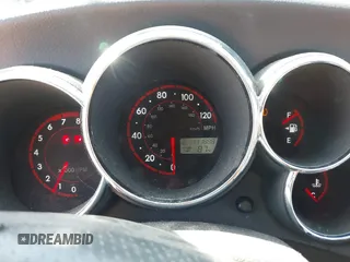 2008 Pontiac Vibe with VIN 5Y2SL65878Z408522, listed as a IAAI auction lot 41493690 with 111,888 mi miles. Bid and sale history available at carsss.com. Image 7.