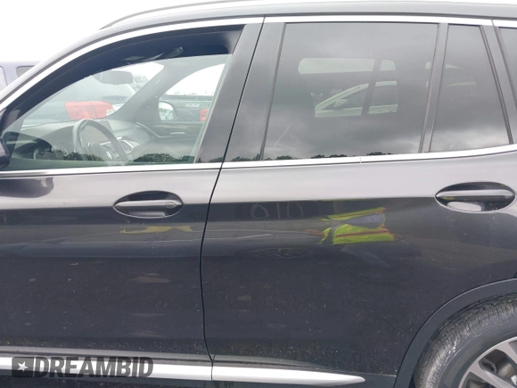 2019 BMW X3 xDrive30i with VIN 5UXTR9C53KLP97083, listed as a IAAI auction lot 41971793 with 26,902 mi miles and . Bid and sale history available at DreamBid. Image 15.