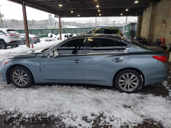 2015 Infiniti Q50 Premium with VIN JN1BV7AR4FM399046, listed as a IAAI auction lot 41560885 with 143,488 mi miles and . Bid and sale history available at DreamBid. Image 14.