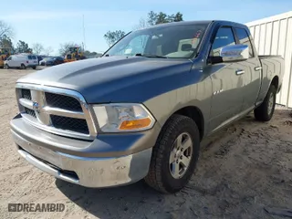 2009 Dodge Ram 1500 SLT with VIN 1D3HB18P49S800667, listed as a IAAI auction lot 41756698 with 267,731 mi miles. Bid and sale history available at carsss.com. Image 2.