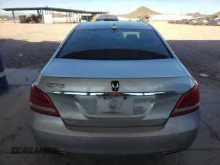 2014 Hyundai Equus Ultimate z VIN KMHGH4JH8EU080596, wystawiony jako Copart lot #42102015 z przebiegiem 248 038 mil mil oraz Szkoda całkowita • Salvage title. Historia ofert i sprzedaży dostępna na DreamBid. Obrazek 6.