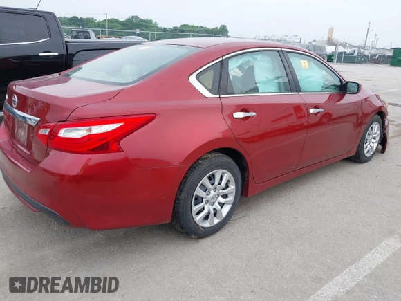 2016 Nissan Altima S with VIN 1N4AL3AP1GC252590, listed as a IAAI auction lot 42484101 with Not provided miles and . Bid and sale history available at DreamBid. Image 4.
