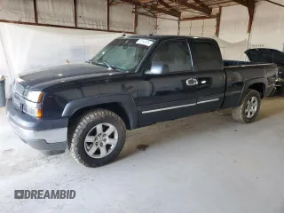 2005 Chevrolet Silverado 1500 Z71 z VIN 1GCEK19B75Z241454, wystawiony jako Copart lot #52154325 z przebiegiem 203 436 mil mil oraz Szkoda całkowita • Salvage title. Historia ofert i sprzedaży dostępna na DreamBid. Obrazek 1.