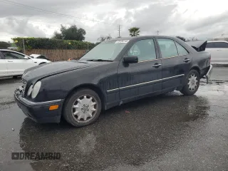 1997 Mercedes-Benz E-Class with VIN WDBJF55F9VA294656, listed as a Copart auction lot 49136745 with 0 mi miles and Salvage Title. Bid and sale history available at carsss.com. Image 1.