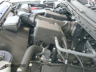 2022 Ford F-250 XL z VIN 1FTBF2A65NEG44982, wystawiony jako IAAI lot #39746287 z przebiegiem 8 676 mil mil oraz . Historia ofert i sprzedaży dostępna na DreamBid. Obrazek 19.