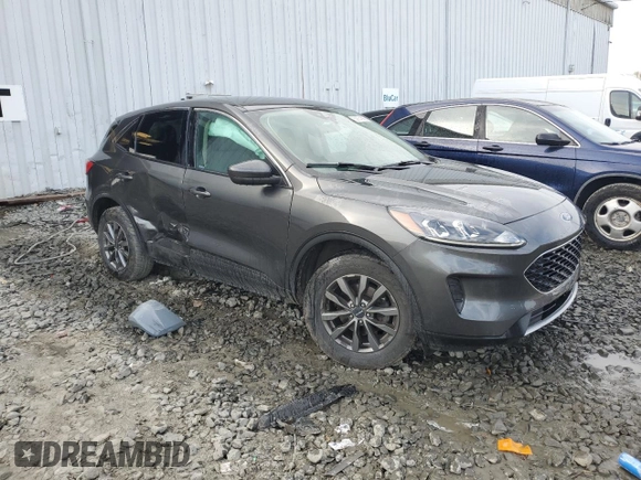 2020 Ford Escape SE z VIN 1FMCU9G65LUA04361, wystawiony jako Copart lot #53974145 z przebiegiem 78 305 mil mil oraz Szkoda całkowita • Salvage title. Historia ofert i sprzedaży dostępna na DreamBid. Obrazek 4.