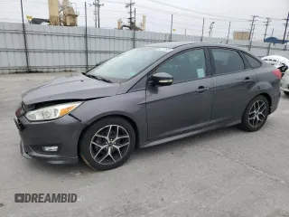 2016 Ford Focus SE z VIN 1FADP3F23GL405565, wystawiony jako Copart lot #60173935 z przebiegiem 82 167 mil mil oraz Szkoda całkowita • Salvage title. Historia ofert i sprzedaży dostępna na DreamBid. Obrazek 1.