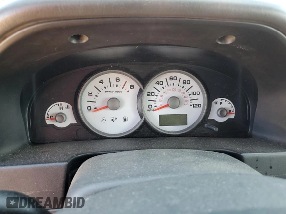 2007 Ford Escape XLT with VIN 1FMYU03117KC07213, listed as a Copart auction lot 75800064 with 0 mi miles and Non Repairable. Bid and sale history available at carsss.com. Image 9.