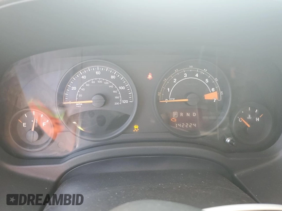 2014 Jeep Patriot Latitude with VIN 1C4NJRFB3ED792919, listed as a Copart auction lot 66043945 with 142,224 mi miles and Salvage title. Bid and sale history available at DreamBid. Image 9.
