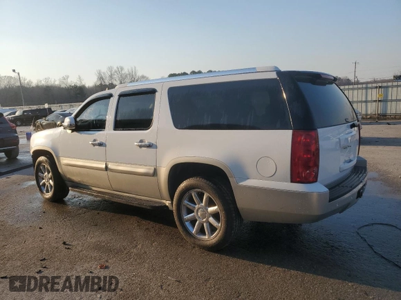2007 GMC Yukon XL SLT with VIN 1GKFC16047J223455, listed as a Copart auction lot 48576125 with 0 mi miles and Salvage Title. Bid and sale history available at carsss.com. Image 2.