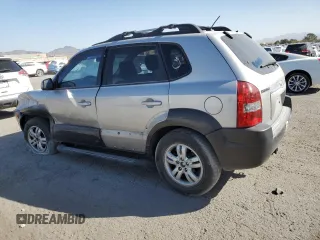 2006 Hyundai Tucson GLS with VIN KM8JN12D46U430686, listed as a Copart auction lot 76763504 with 145,104 mi miles and Salvage Title. Bid and sale history available at carsss.com. Image 2.