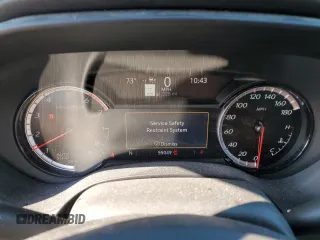 2022 Cadillac CT4-V z VIN 1G6DH5RL2N0121059, wystawiony jako Copart lot #71968614 z przebiegiem 55 049 mil mil oraz Szkody całkowita. Historia ofert i sprzedaży dostępna na DreamBid. Obrazek 9.