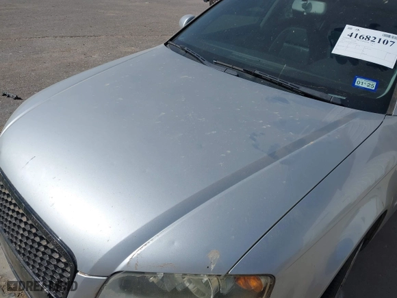 2007 Audi A4 2.0T with VIN WAUAF78E07A206870, listed as a IAAI auction lot 41682107 with 187,008 mi miles. Bid and sale history available at carsss.com. Image 6.