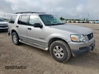 2006 Ford Explorer XLS with VIN 1FMEU62E56ZA18340, listed as a Copart auction lot 59800835 with 200,149 mi miles and Salvage title. Bid and sale history available at DreamBid. Image 4.
