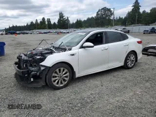 2016 Kia Optima EX z VIN 5XXGU4L36GG063693, wystawiony jako Copart lot #61961645 z przebiegiem 132 193 mil mil oraz Szkoda całkowita • Salvage title. Historia ofert i sprzedaży dostępna na DreamBid. Obrazek 1.