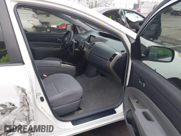 2008 Toyota Prius with VIN JTDKB20U883391149, listed as a IAAI auction lot 41729674 with 241,480 mi miles and . Bid and sale history available at carsss.com. Image 5.