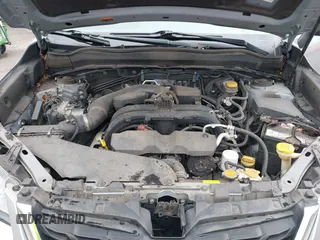 2018 Subaru Forester Premium with VIN JF2SJAGC3JH498940, listed as a IAAI auction lot 41880493 with 127,817 mi miles. Bid and sale history available at carsss.com. Image 10.