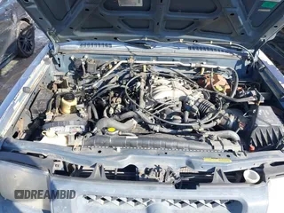 2001 Nissan Xterra XE with VIN 5N1ED28T21C513668, listed as a IAAI auction lot 41253550 with 221,227 mi miles and . Bid and sale history available at DreamBid. Image 10.