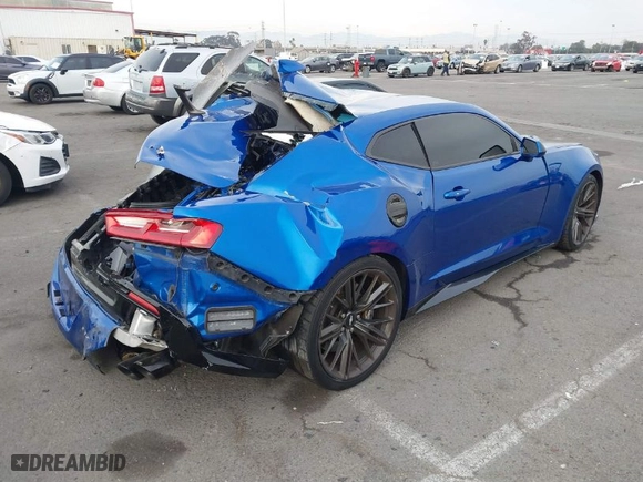 2017 Chevrolet Camaro ZL1 with VIN 1G1FK1R60H0200527, listed as a IAAI auction lot 41081765 with 41472 miles. Bid and sale history available at carsss.com. Image 4.