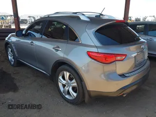 2010 Infiniti FX с VIN JN8AS1MU0AM800135, выставлен на аукционе IAAI как лот 42549814 с пробегом 298 670 миль миль и . История ставок и продаж доступна на DreamBid. Изображение 3.