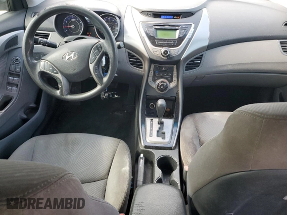 2013 Hyundai Elantra GLS z VIN KMHDH4AE5DU515615, wystawiony jako Copart lot #60572725 z przebiegiem 243 549 mil mil oraz Szkoda całkowita • Salvage title. Historia ofert i sprzedaży dostępna na DreamBid. Obrazek 8.