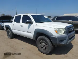 2013 Toyota Tacoma with VIN 5TFLU4EN6DX076221, listed as a IAAI auction lot 42575324 with 239,164 mi miles and . Bid and sale history available at DreamBid. Image 1.