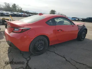 2022 Toyota GR86 Premium with VIN JF1ZNBE1XN9754814, listed as a Copart auction lot 43699185 with 0 mi miles and Salvage Title. Bid and sale history available at carsss.com. Image 3.
