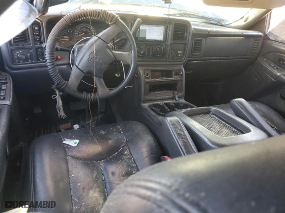 2005 Chevrolet Silverado 1500 Z71 with VIN 2GCEK13T451173169, listed as a Copart auction lot 84672804 with 152,620 mi miles and Salvage Title. Bid and sale history available at carsss.com. Image 8.