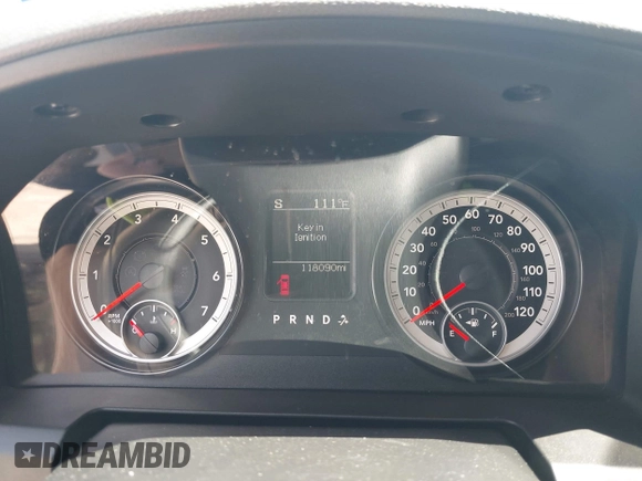 2014 Ram 1500 Express z VIN 1C6RR6KG5ES454063, wystawiony jako IAAI lot #42461593 z przebiegiem 118 090 mil mil oraz . Historia ofert i sprzedaży dostępna na DreamBid. Obrazek 7.