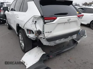 2021 Toyota RAV4 XLE Premium with VIN 2T3C1RFV2MW184327, listed as a IAAI auction lot 42188008 with 80,566 mi miles and . Bid and sale history available at DreamBid. Image 18.