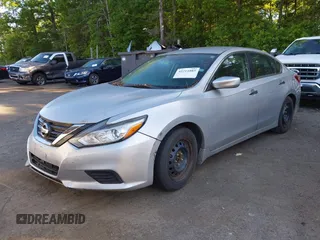 2016 Nissan Altima SL with VIN 1N4AL3AP6GC270230, listed as a IAAI auction lot 42211085 with 118,703 mi miles and . Bid and sale history available at carsss.com. Image 17.