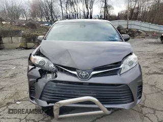 2020 Toyota Sienna LE with VIN 5TDJZ3DCXLS231778, listed as a Copart auction lot 85892214 with 118,026 mi miles and Salvage title. Bid and sale history available at DreamBid. Image 5.