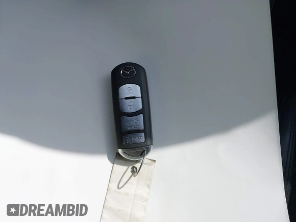 2016 Mazda 6 i Grand Touring с VIN JM1GJ1W55G1468475, выставлен на аукционе IAAI как лот 41651004 с пробегом 31 332 миль миль и . История ставок и продаж доступна на DreamBid. Изображение 11.